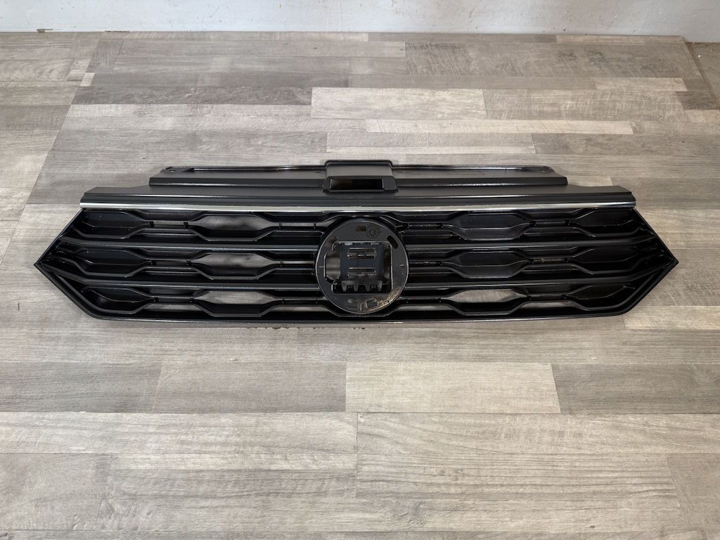 VW T-ROC - 2017-2020 - 2GA - maska - 2GA853651E