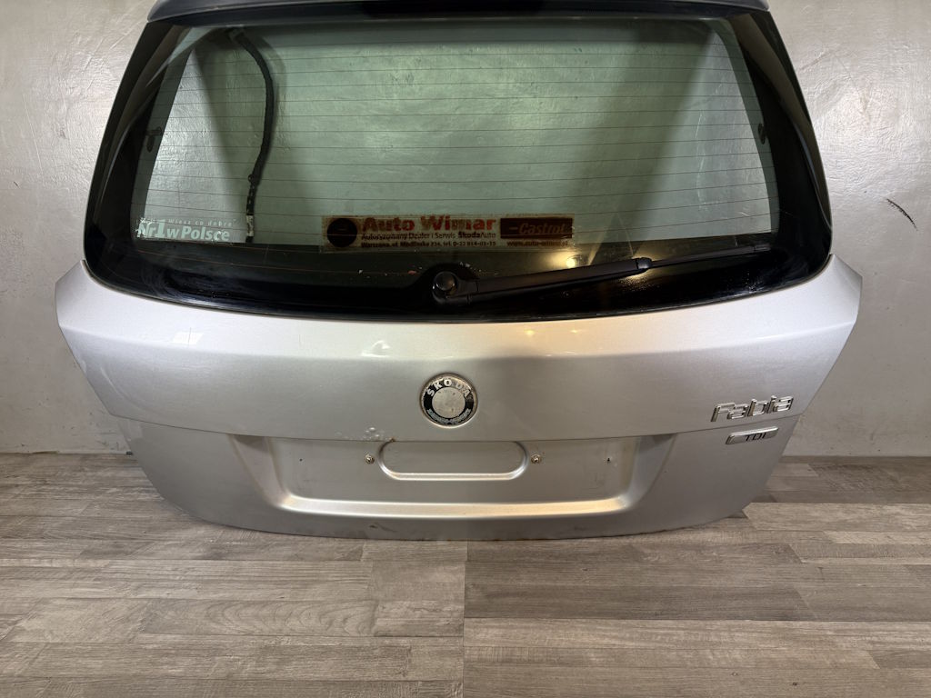 ŠKODA FABIA 2 - 5J - 2007-2014 - zadní viko COMBI - 9156 - 5J9827107 - KOROZE
