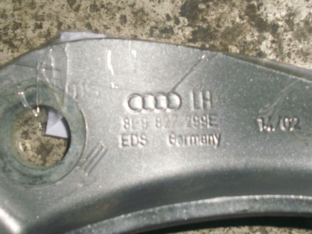 AUDI A4 - 8E - 2001-2005 - pant zadních dveří
