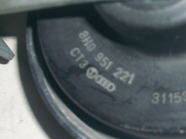 AUDI A4 CABRIO 2002-2006 - 8H - klakson