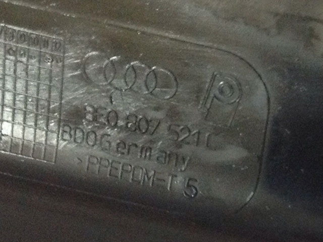 AUDI A4 - 8E - 2005-2008 - FACELIFT - spodní plast nárazníku zadní