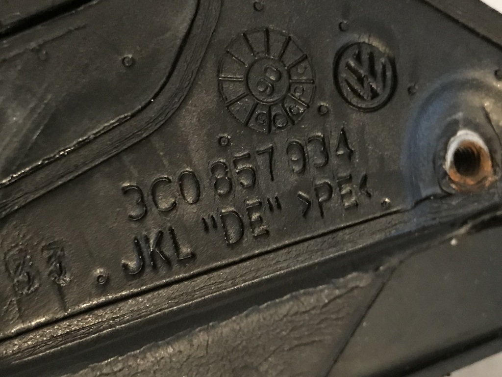 VW PASSAT B6 - 3C - 2005-2010 - zrcátko PP