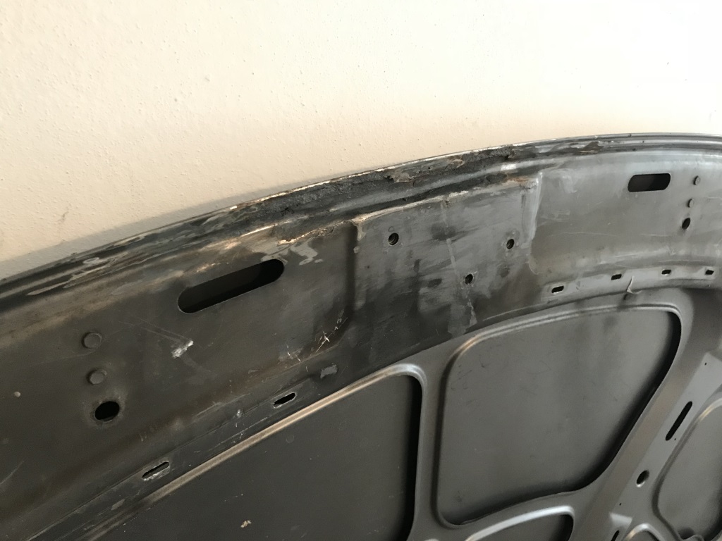 VW PASSAT B6 - 3C - 2005-2010 - kapota