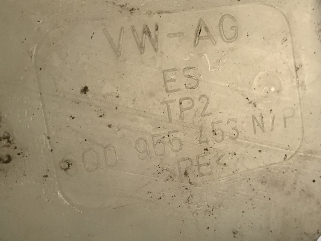 ŠKODA FABIA I 1999-2007 - 6Y - nádobka ostřikovače