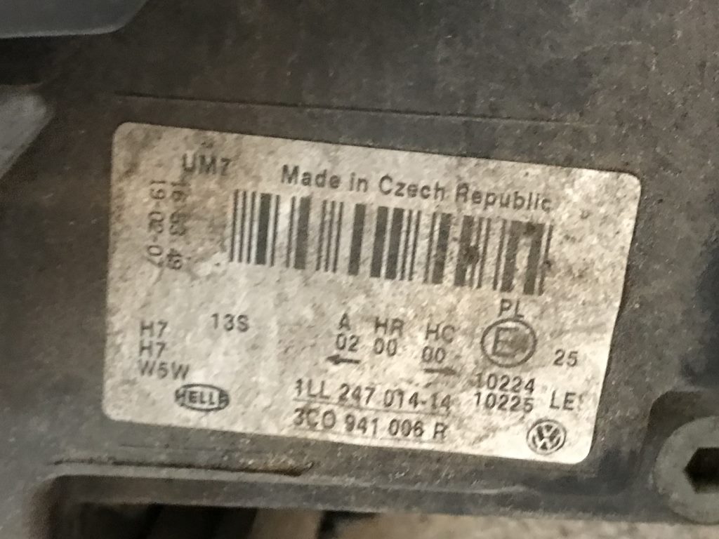 VW PASSAT B6 - 3C - 2005-2010 - světlo PP - ANGLIE