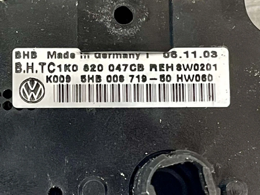 VW TOURA0N - 1T - 2003-2010 - klima panel - 1K0820047CB
