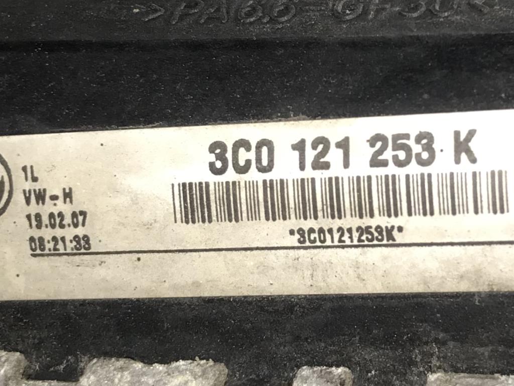 VW PASSAT B6 - 3C - 2005-2010 - chladič voda - 3C0121253K
