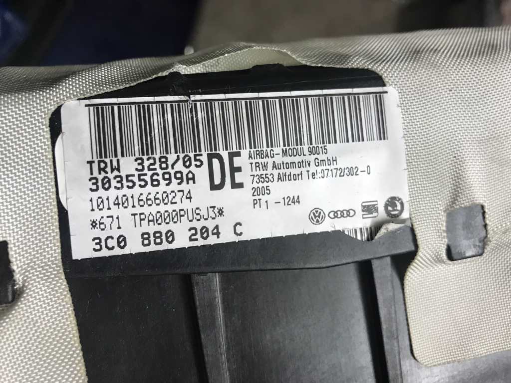 VW PASSAT B6 - 3C - 2005-2010 - airbag spolujezdec - 3C0880204C