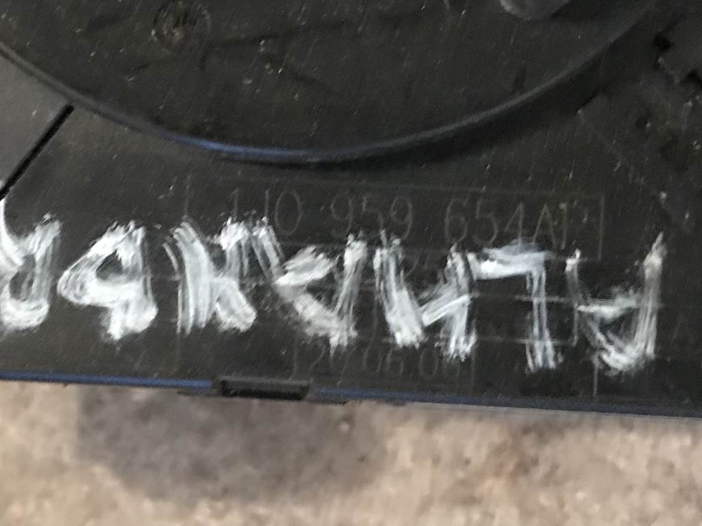 ŠKODA FABIA I 1999-2007 - 6Y - páčky pod volant - 1J0959654AP 4B0953503H