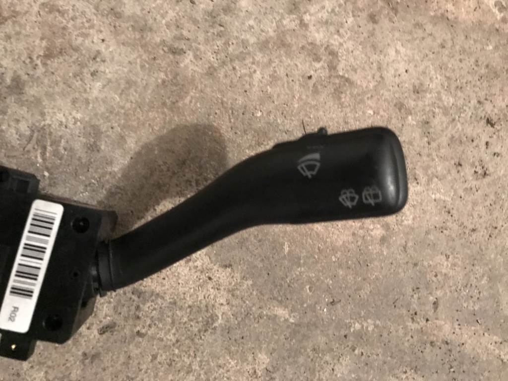 ŠKODA FABIA I 1999-2007 - 6Y - páčky pod volant - 8L0953513G 4B0953503F