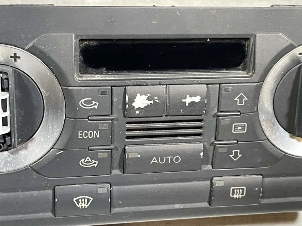 AUDI A3 - 8P - 2003-2012 - klima panel - 8P0820043H