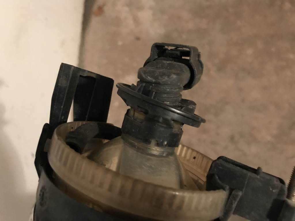 VW PASSAT B6 - 3C - 2005-2010 - mlhovka LP