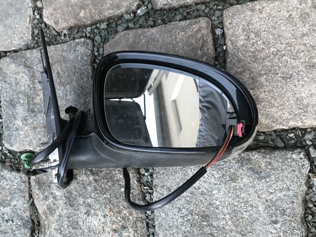 VW PASSAT B6 - 3C - 2005-2010 - zrcátko PP - LC9X