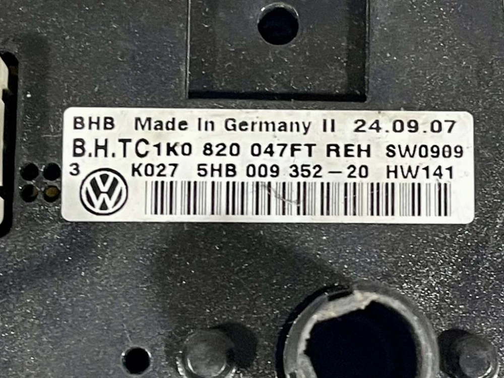 VW PASSAT B6 - 3C - 2005-2010 - klima panel - 1K0820047FT