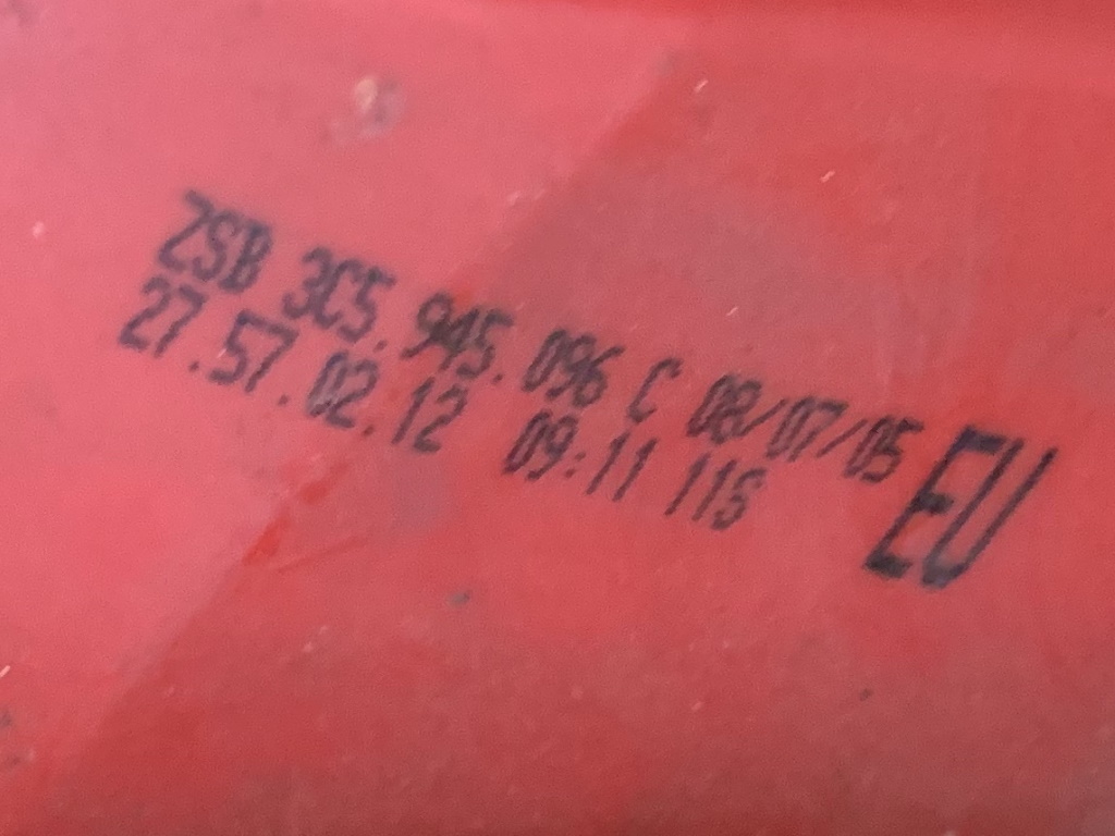 VW PASSAT B6 - 3C - 2005-2010 - světlo PZ SEDAN - 3C5945096C