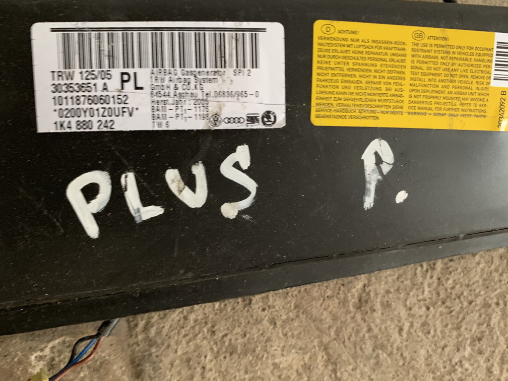 ŠKODA OCTAVIA 2 - 1Z - 2004-2009 - airbag sedalo PP - 1K4880242