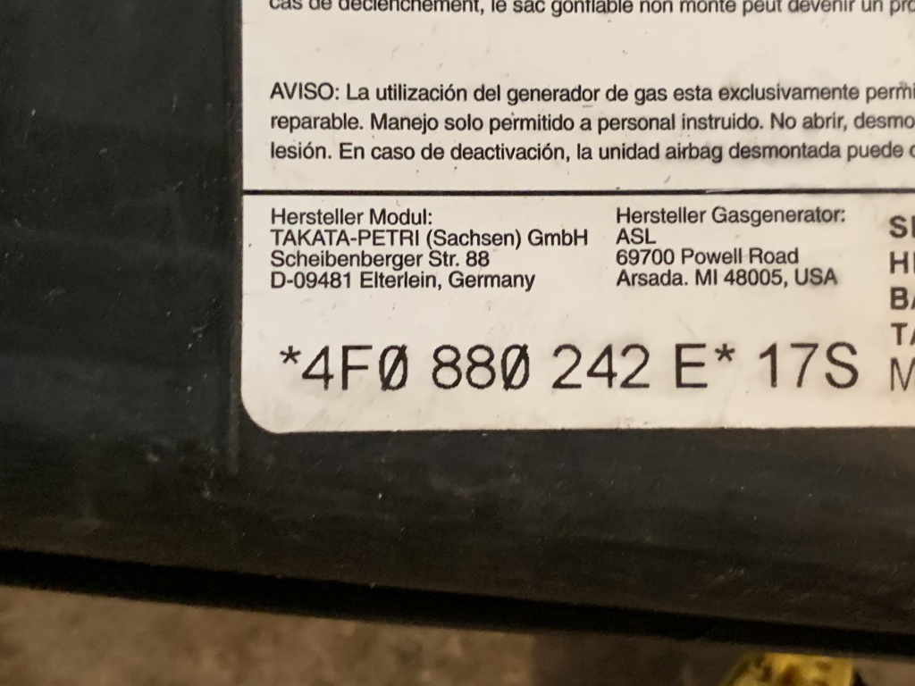 AUDI A6 - 4F - 2005-2011 - airbag sedalo PP - 4F0880242E