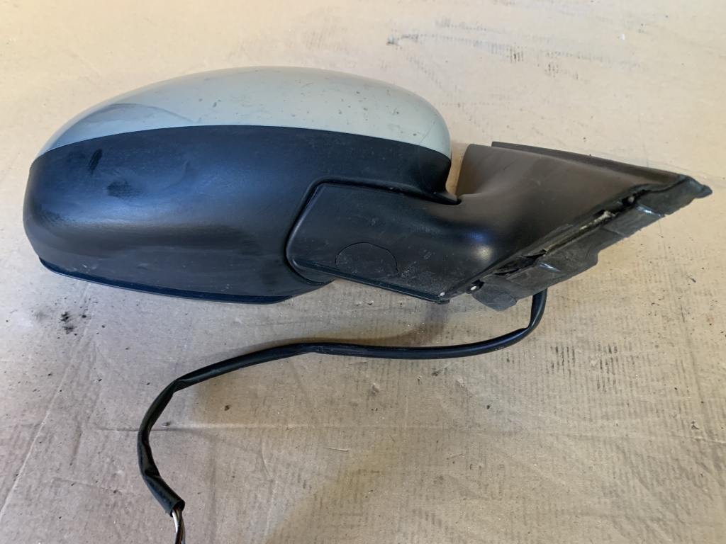 ŠKODA FABIA 2 - 5J - 2007-2014 - zrcátko PP - 9559