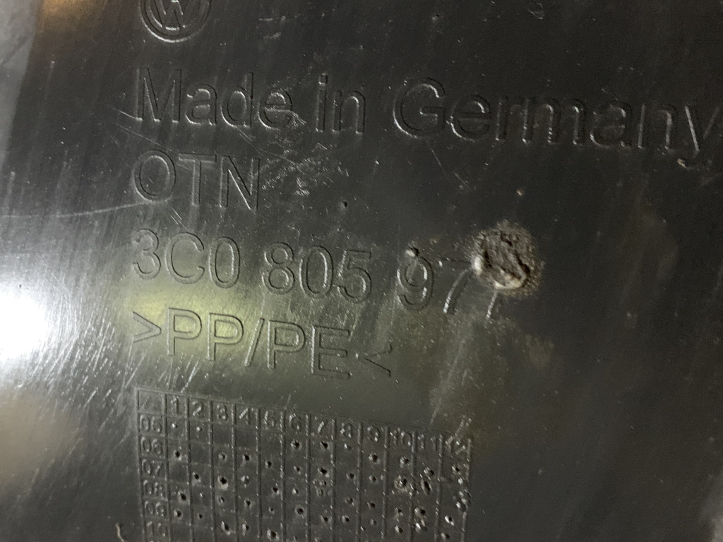 VW PASSAT B6 - 3C - 2005-2010 - nadkolí spodní LP (horní KO) - 3C0805911