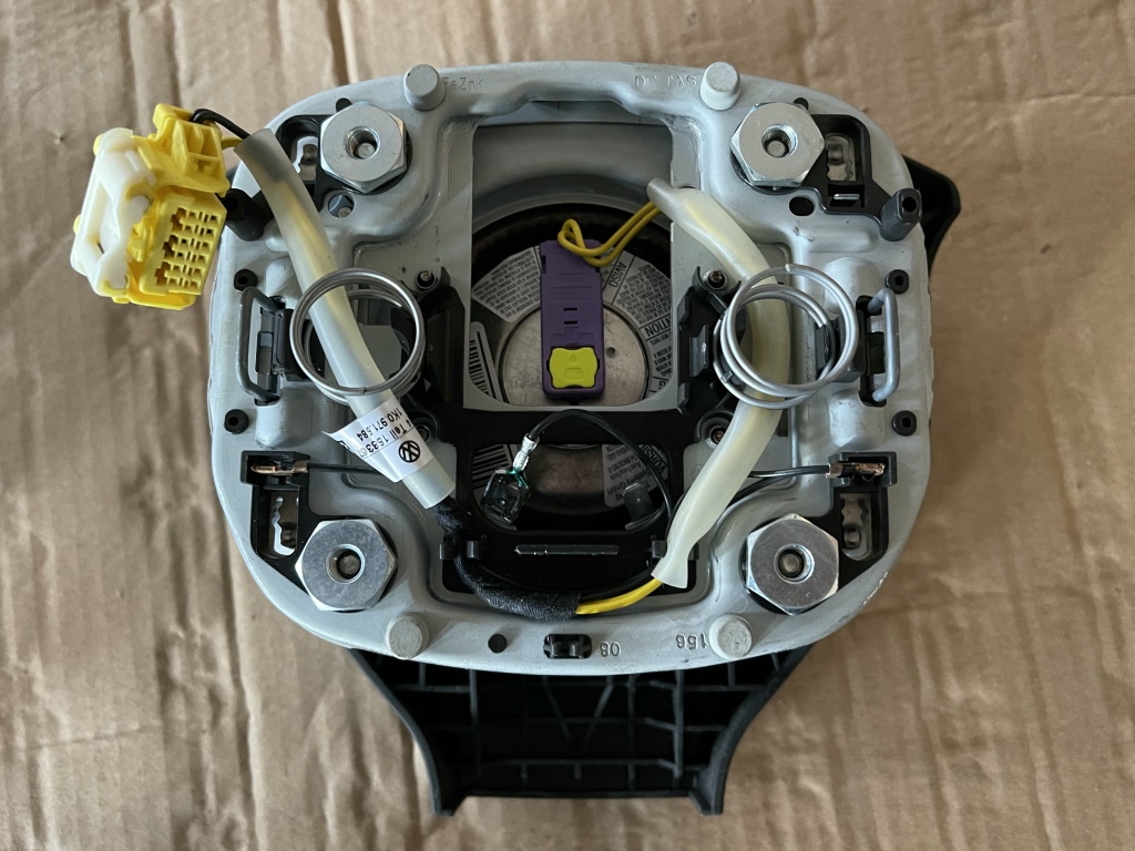 VW GOLF 5 - 1K - 2003-2009 - airbag volant + spolujezdec + pás PP+LP - 1K0880201BS 1K0880204L 1K4857706AT 1K4857705AS