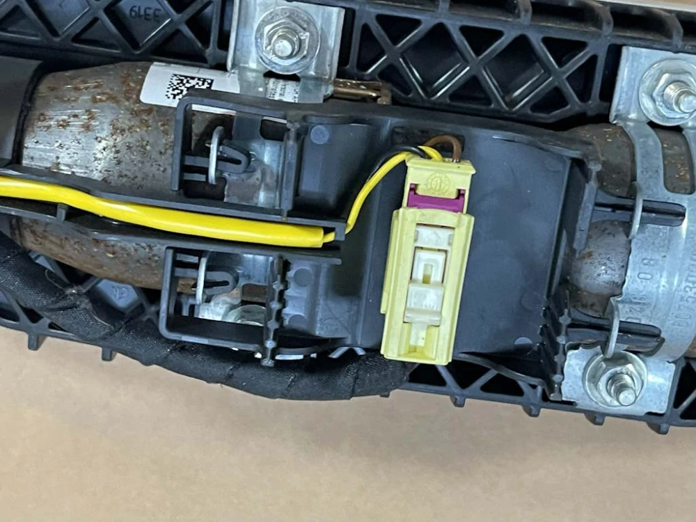 VW GOLF 5 - 1K - 2003-2009 - airbag spolujezdec - 1K0880204L