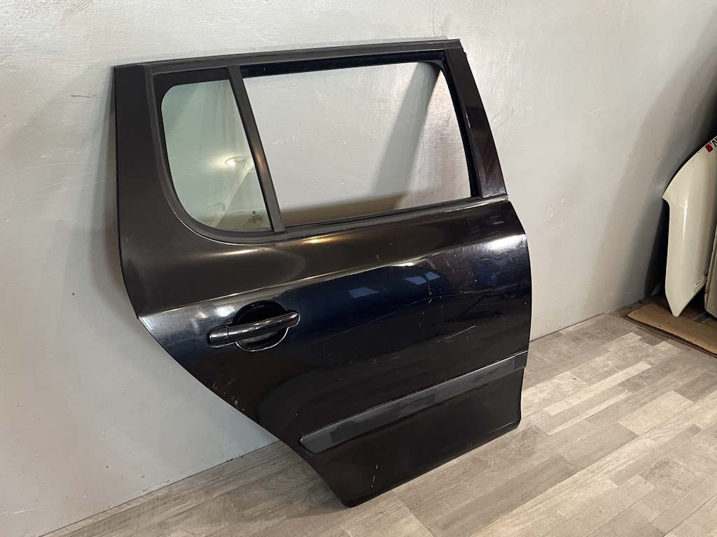 ŠKODA FABIA 2 - 5J - 2007-2014 - dveře PZ - HATCHBACK - 9910