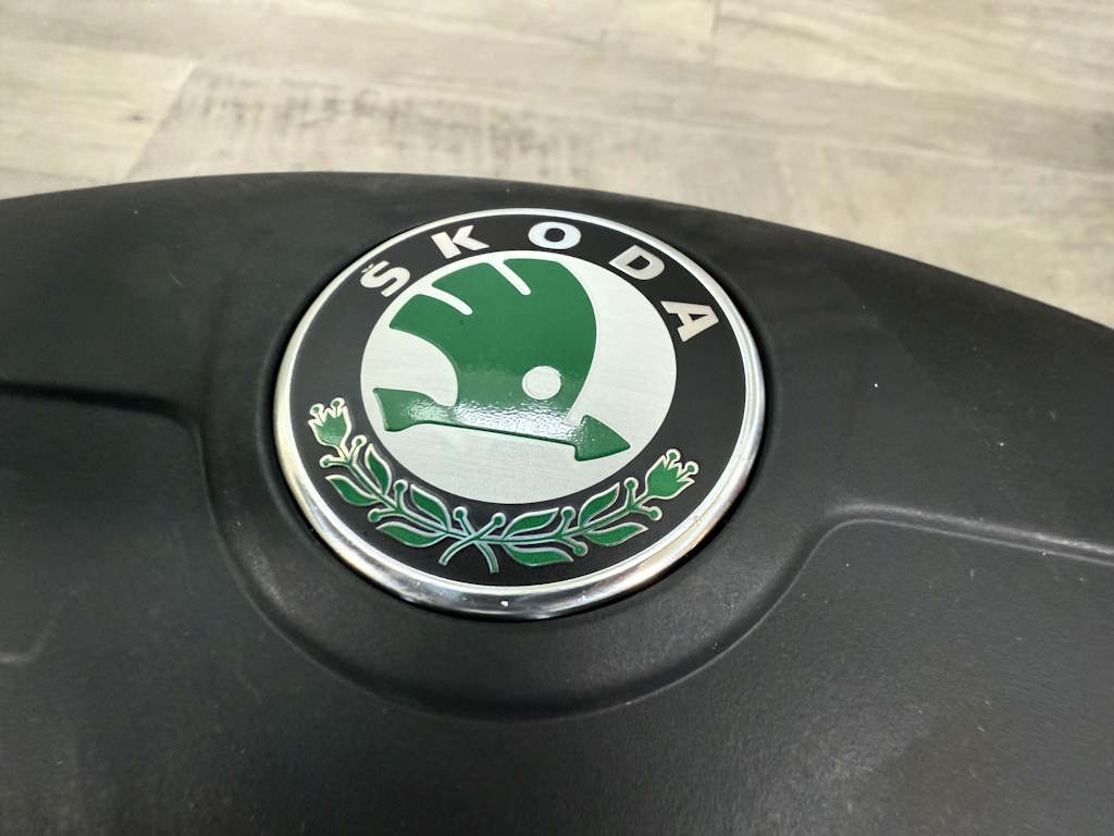 ŠKODA FABIA 2 - 5J - 2010-2014 - FACELIFT - 4 ramenný airbag - NOVÝ - 5J0880201K