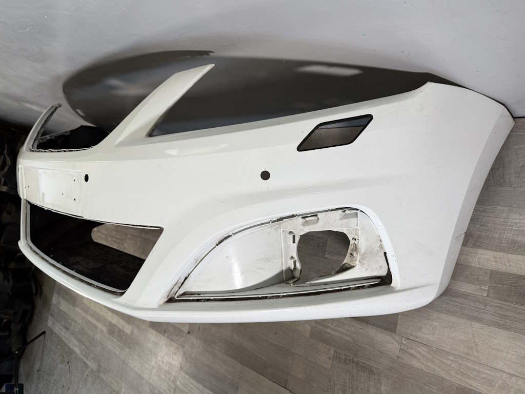 SEAT ALHAMBRA - 7N - 2017-2022 - FACELIFT - nárazník OST + 4xPDC - 7N5807221A/E/F/G/H/J