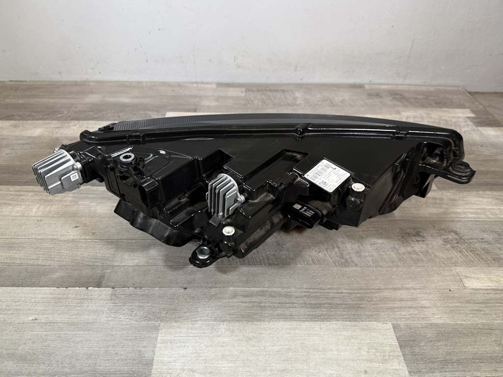 ŠKODA OCTAVIA 4 2019-2023 - 5E3 - LED světlo LP + jednotka - 5E4941015A 992941572CD