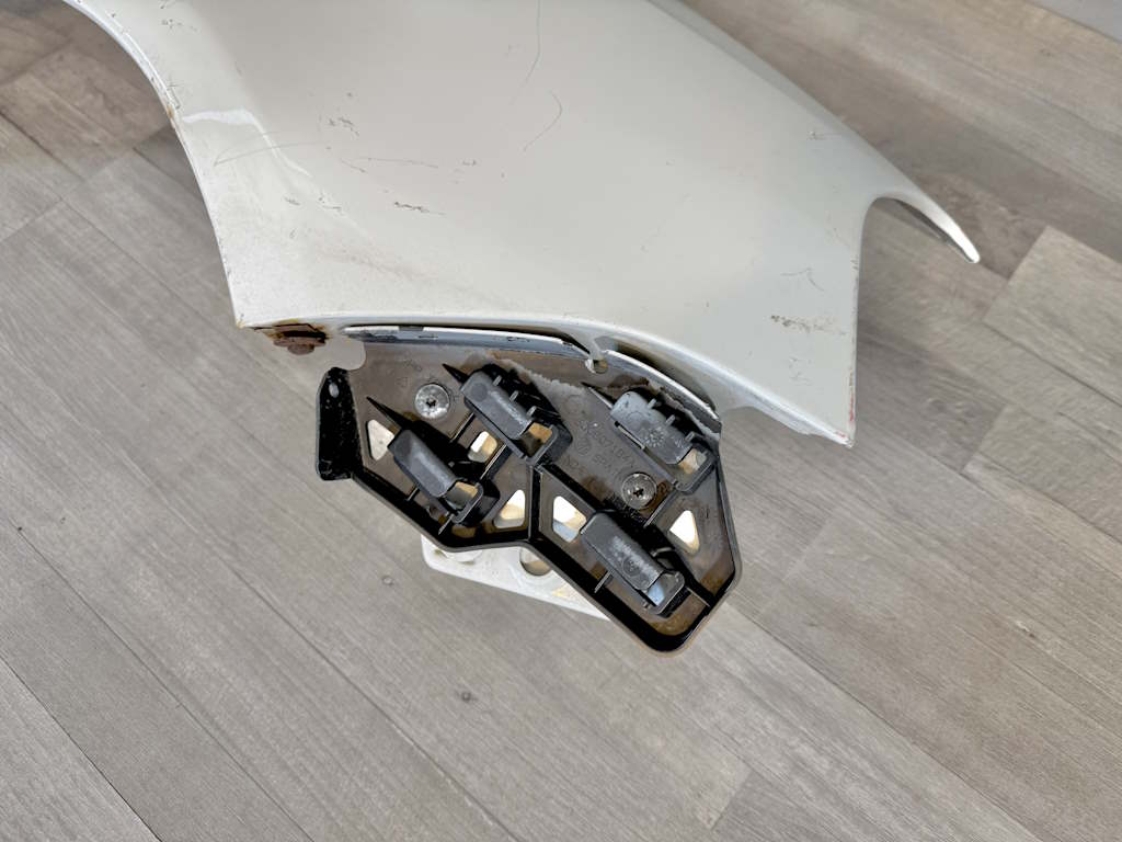 VW POLO - 6N - 2001-2004 - blatník PP - LF9E