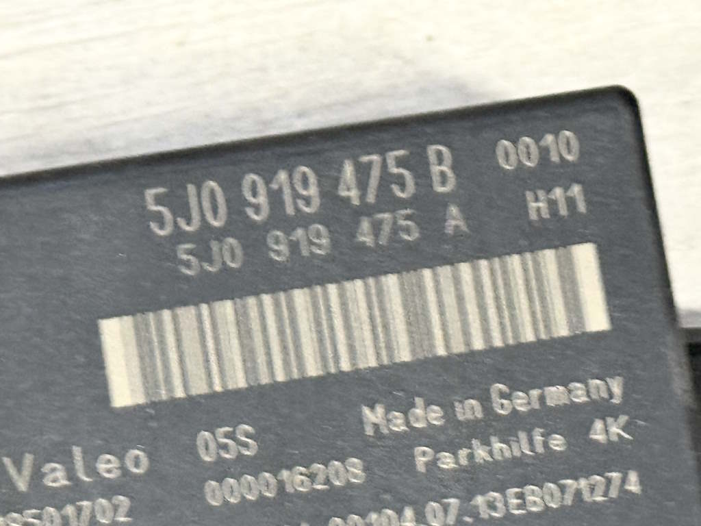 ŠKODA FABIA 2 - 5J - 2007-2014 - jednotka zadních PDC - 5J0919475B 5J0919475A