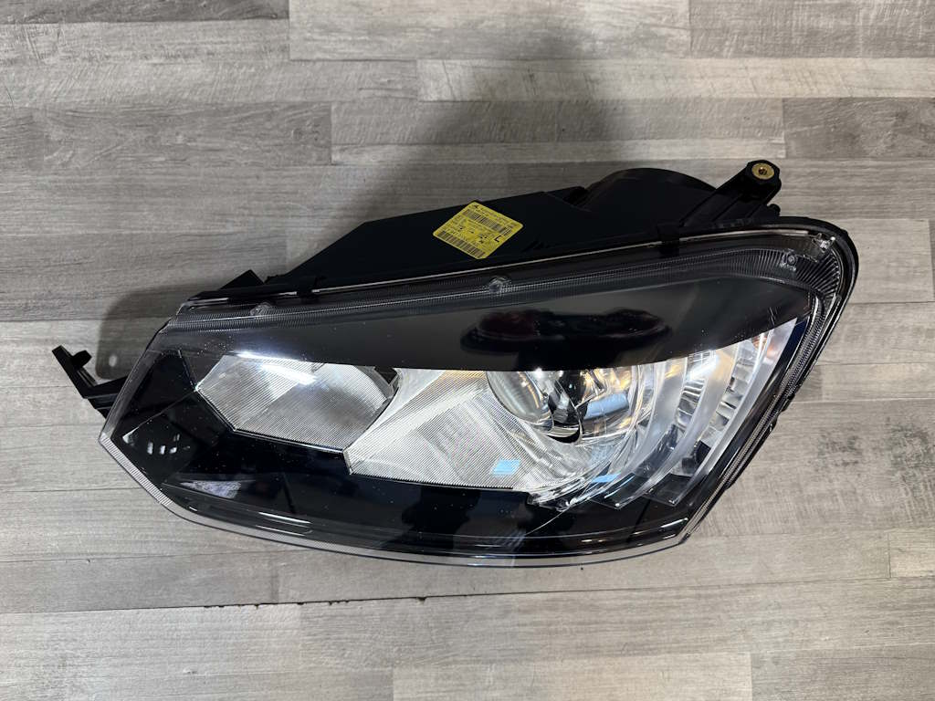 ŠKODA YETI - 5L - 2013-2017 - FACELIFT - světlo xenon LP - 5L1941015C 14S