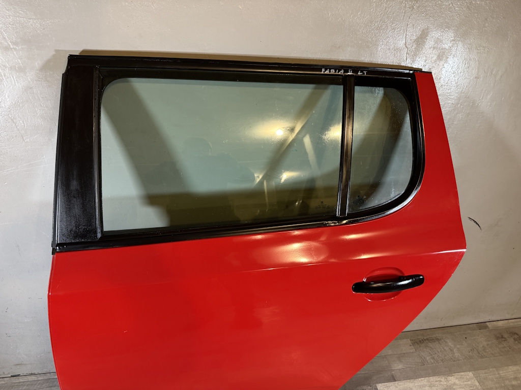 ŠKODA FABIA 2 - 5J - 2007-2014 - dveře LZ HATCHBACK - 8151