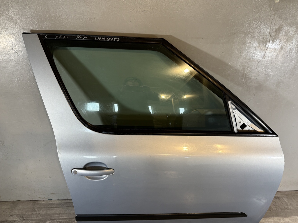 ŠKODA YETI - 5L - 2009-2012 - dveře PP - 9452