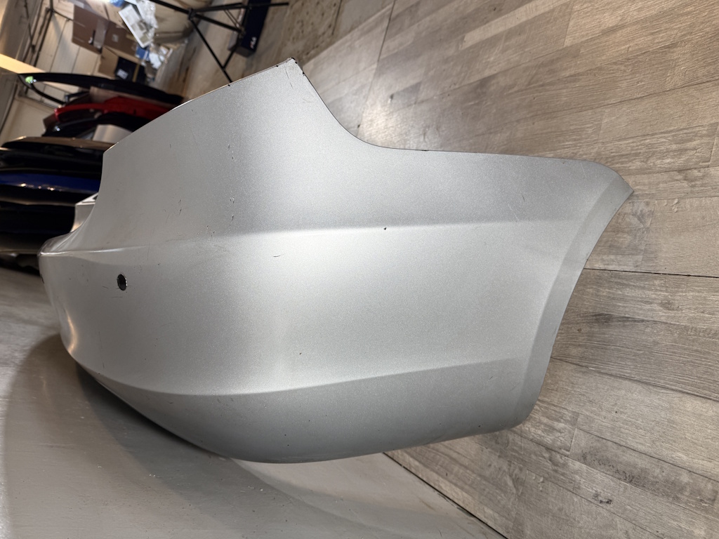 ŠKODA FABIA 2 - 5J - 2007-2014 - zadní nárazník COMBI - 5J9807431