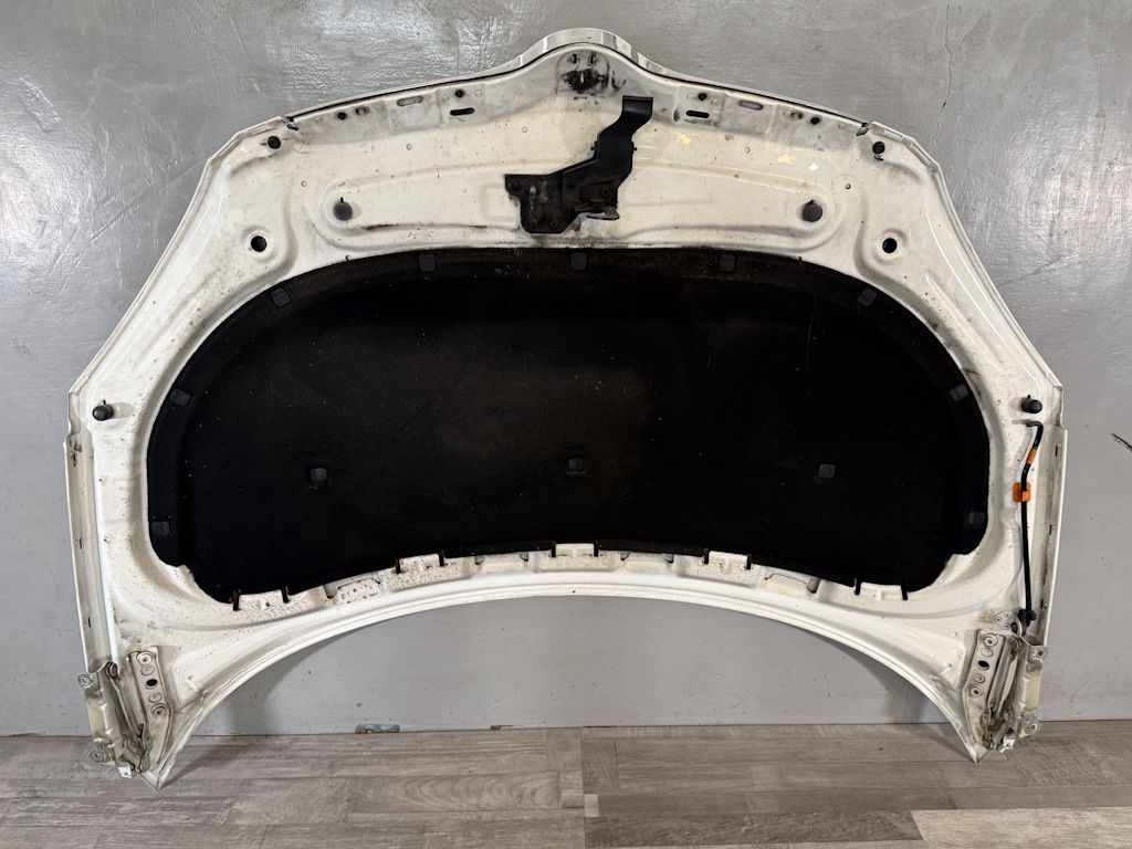 ŠKODA FABIA 2 - 5J - 2007-2010 - kapota - 5J0853155