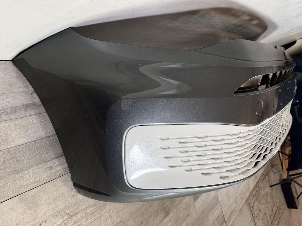 VW CADDY - 2K - 2015-2020 - nárazník - 2K7807221C 2K7853677