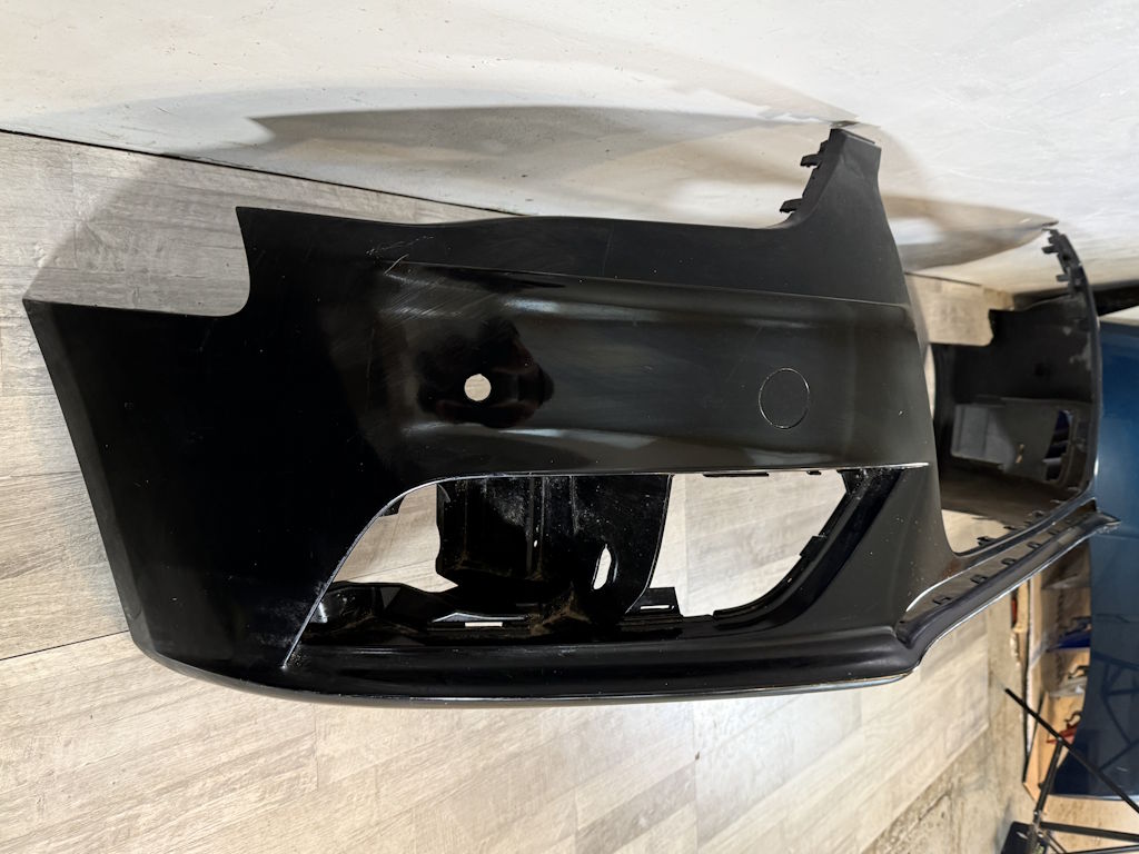 AUDI A4 - 8K - 2008-2013 - nárazník 4xPDC - 8K0807437AA