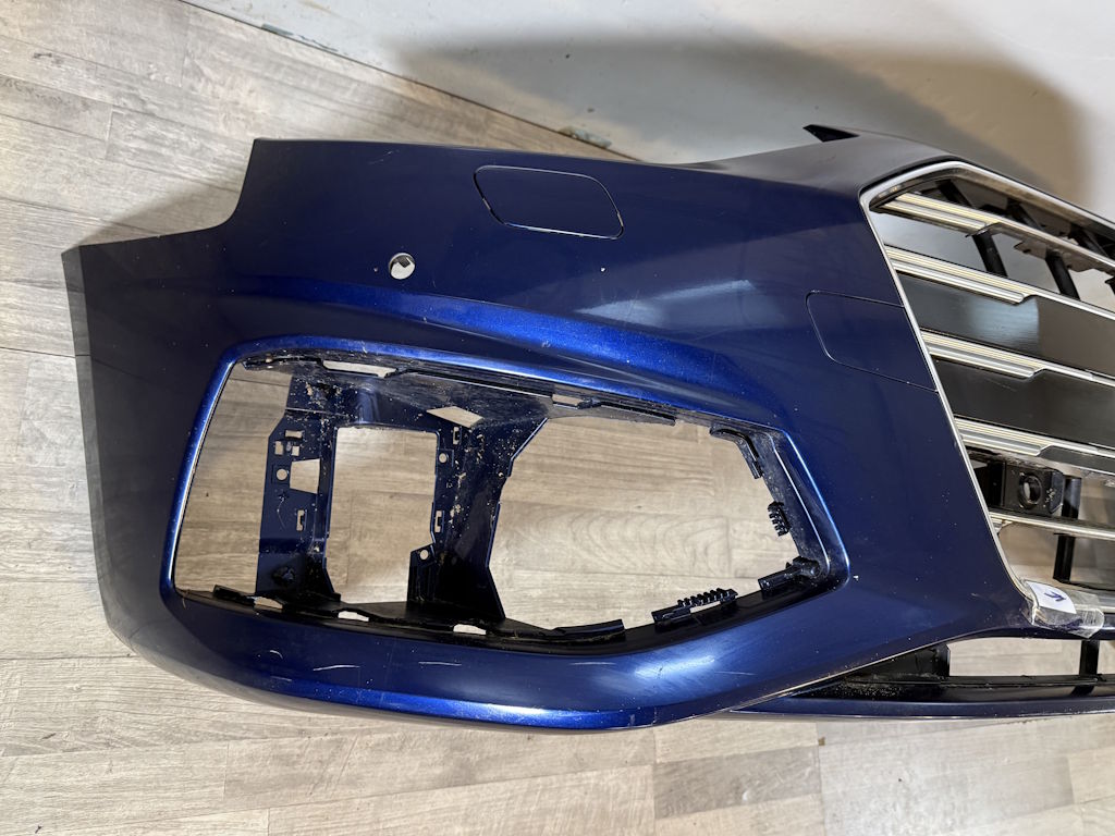 AUDI A4 - B9 - 8W - 2020-2024 FACELIFT - nárazník OST + 4xPDC + maska KO - 8W0807437