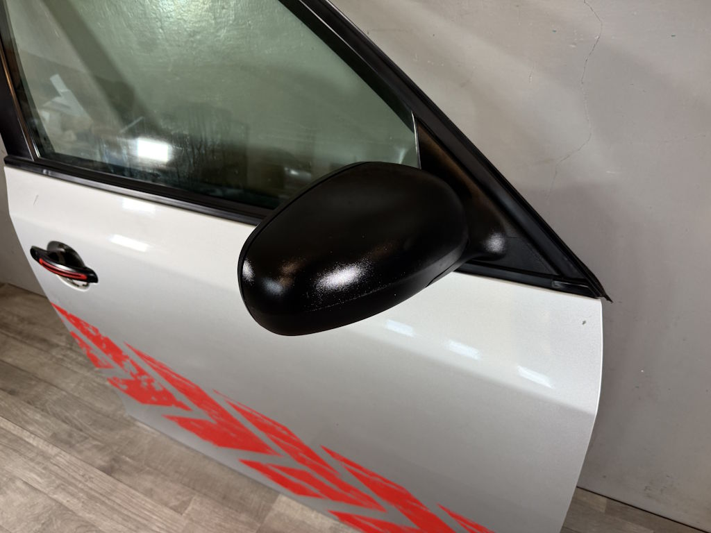 ŠKODA FABIA 2 - 5J - 2007-2014 - dveře PP + zrcátko - 9156