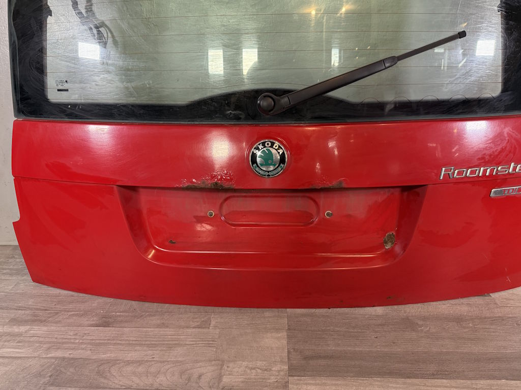 ŠKODA ROOMSTER - 5J - 2006-2015 - zadní viko COMBI - 8151 - KOROZE
