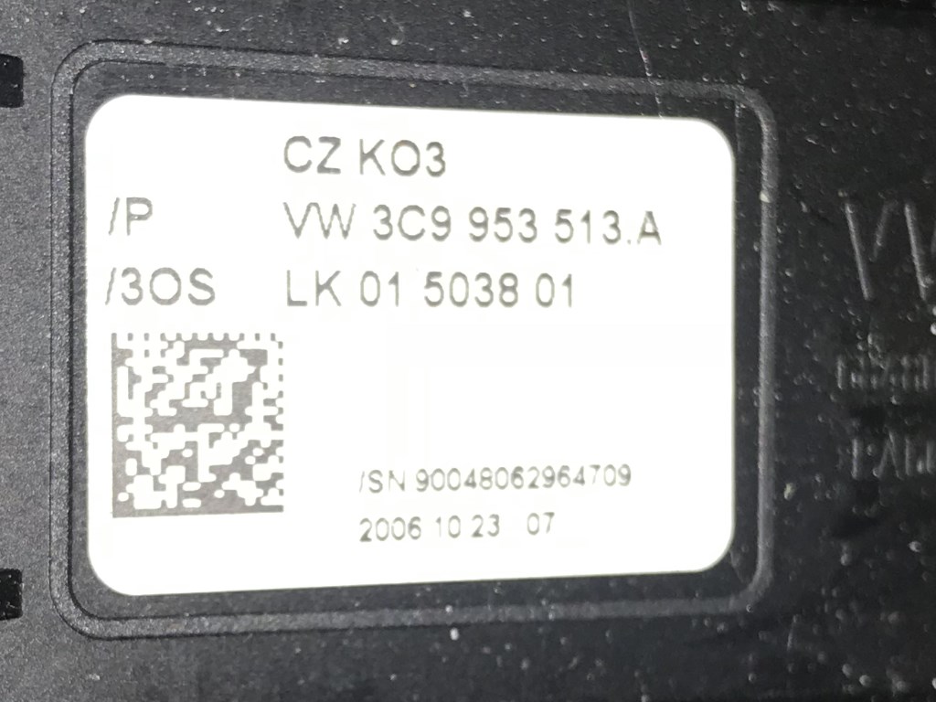 VW PASSAT B6 - 3C - 2005-2010 - páčky pod volant