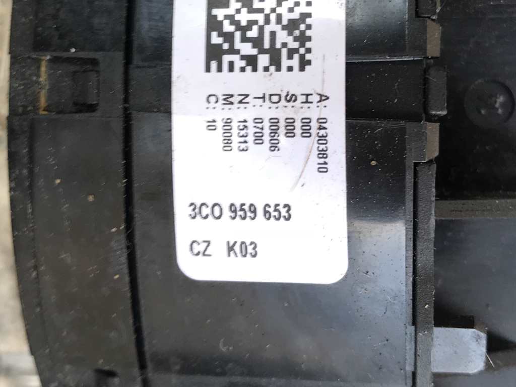 VW PASSAT B6 - 3C - 2005-2010 - páčky pod volant
