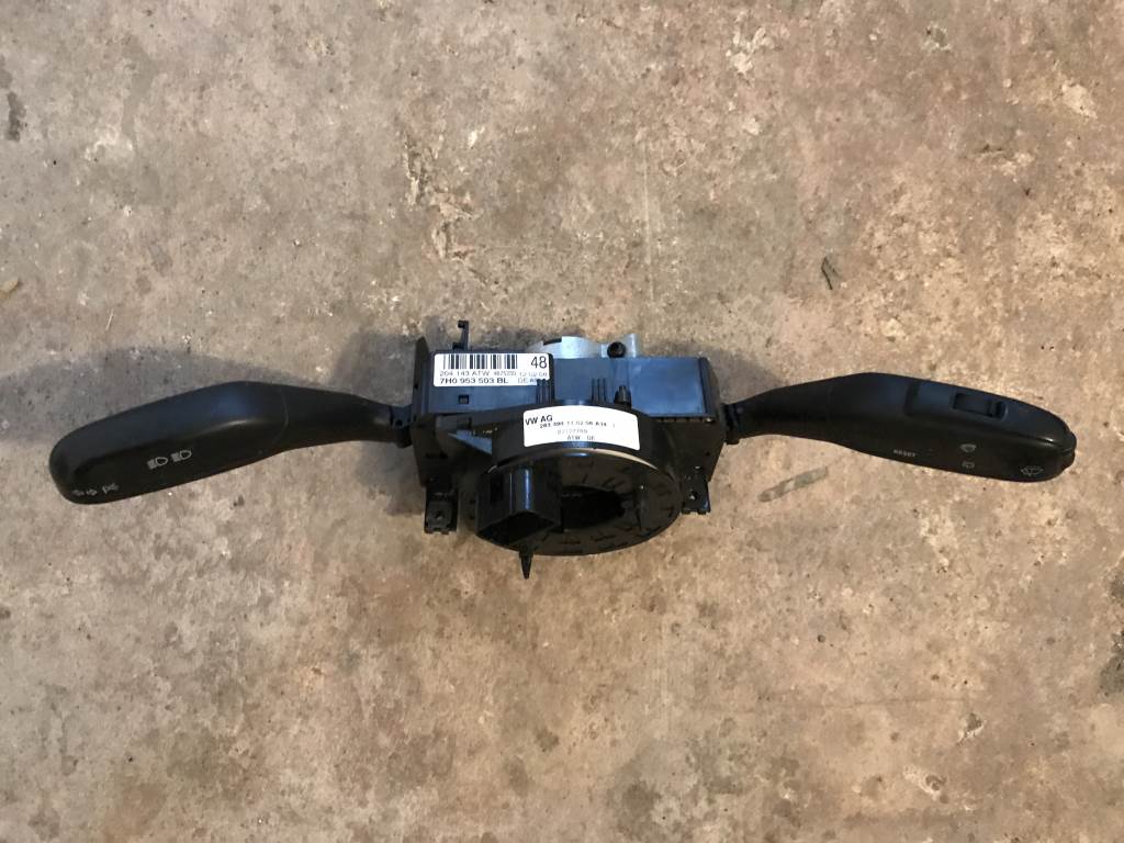 ŠKODA FABIA 2 - 5J - 2007-2014 - páčky pod volant - 7H0953503BL