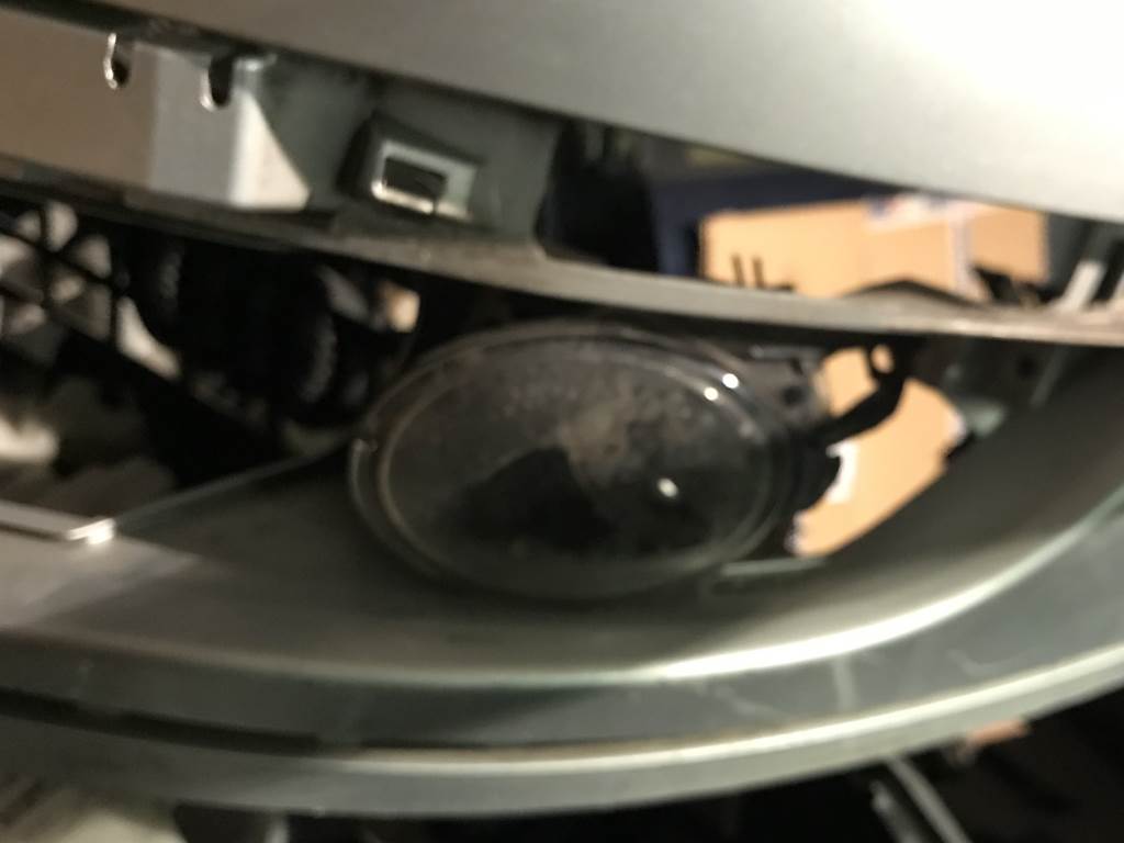 VW PASSAT B6 - 3C - 2005-2010 - mlhovka LP