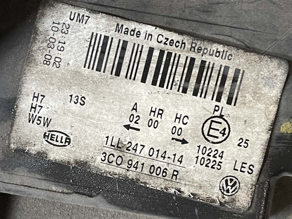 VW PASSAT B6 - 3C - 2005-2010 - světlo PP - 3C0941006R - ANGLIE