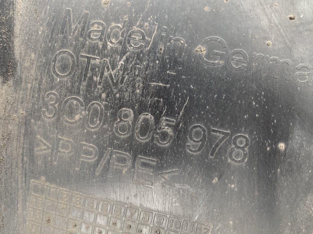 VW PASSAT B6 - 3C - 2005-2010 - nadkolí spodní + horní PP - 3C0805978 3C0805912