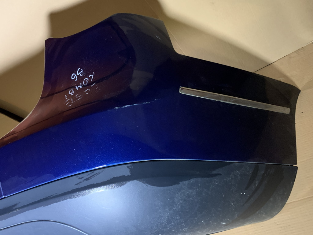 VW PASSAT B6 - 3C - 2005-2010 - nárazník zadní KOMBI - LD5Q