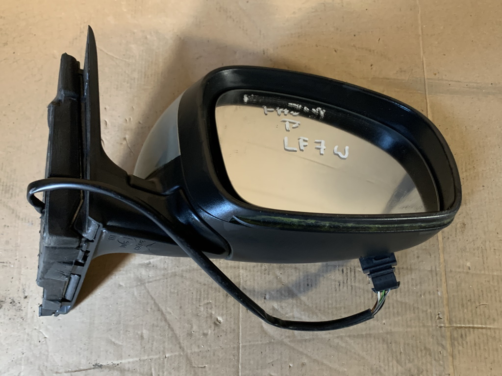 ŠKODA FABIA 2 - 5J - 2007-2014 - zrcátko PP - 9559