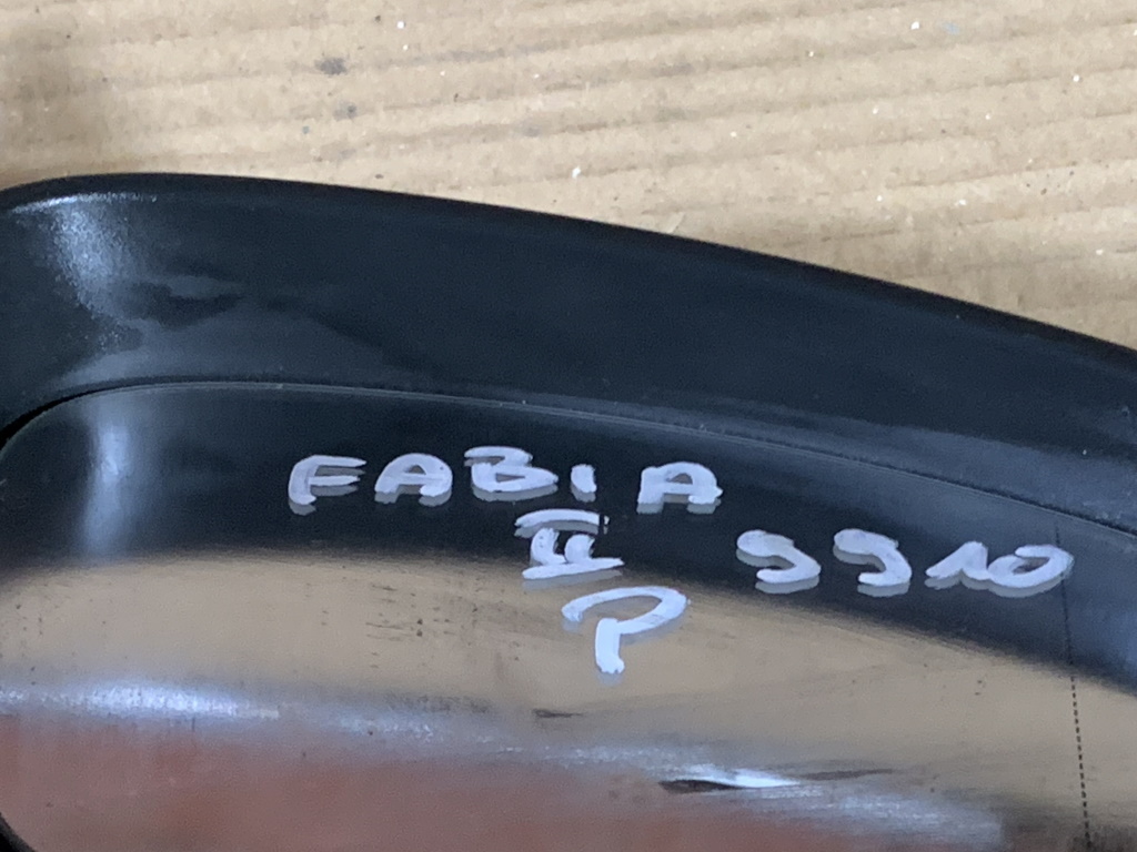 ŠKODA FABIA 2 - 5J - 2007-2014 - zrcátko PP - 9910